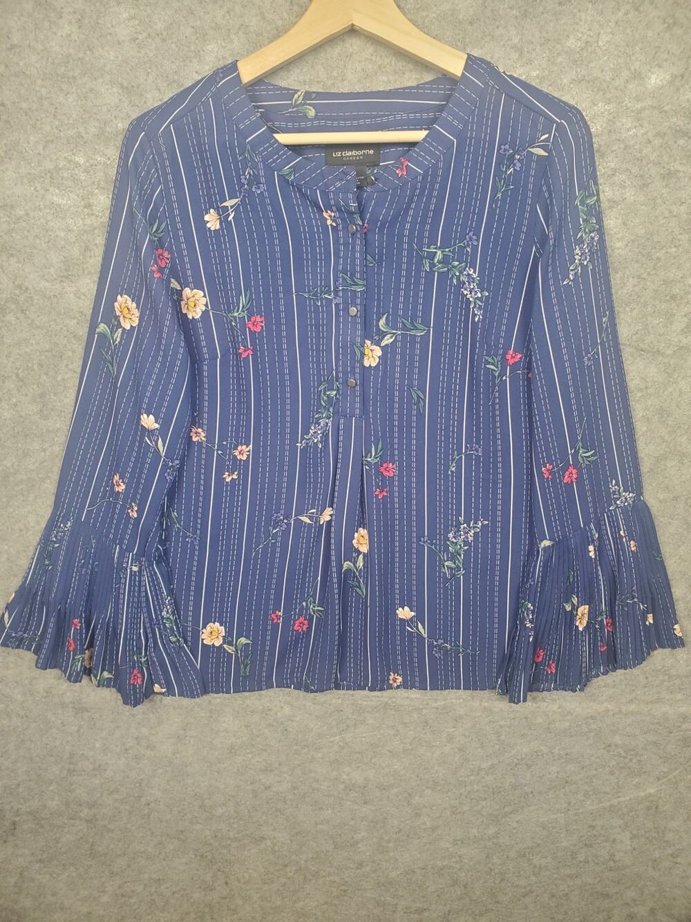 Women's Liz Claiborne Medium Blue Floral & Stripes Bell Sleeve Blouse